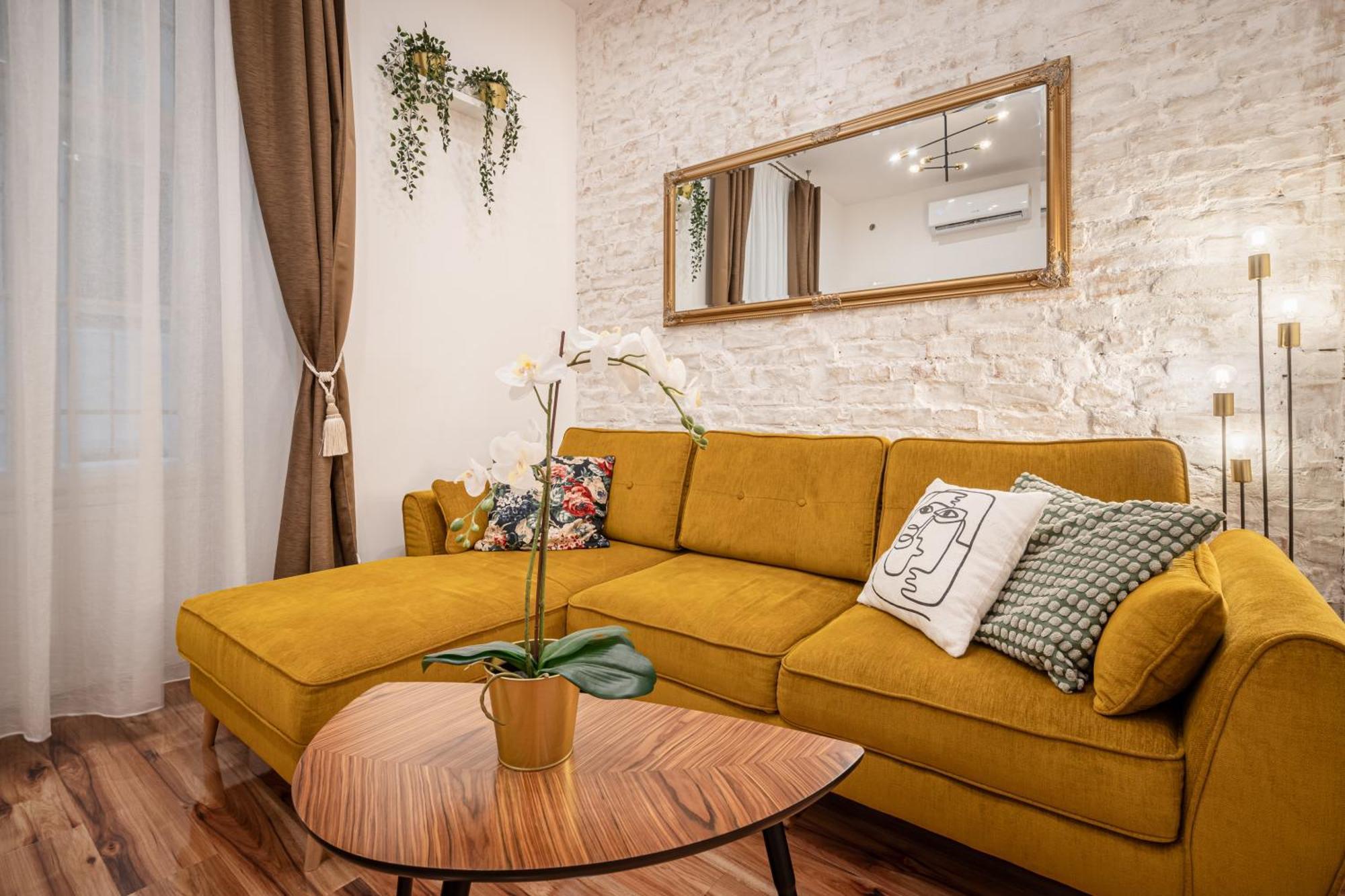 Architecture Fan'S Apartment Near Opera House 부다페스트 외부 사진